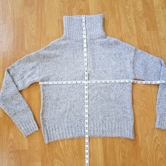 Love by Design Quarter Zip Sweater sz Medium - Picture 6 of 8